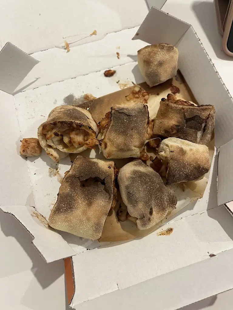 Shanthiniroja K_Apache Pizza Dunboyne_Dunboyne_review