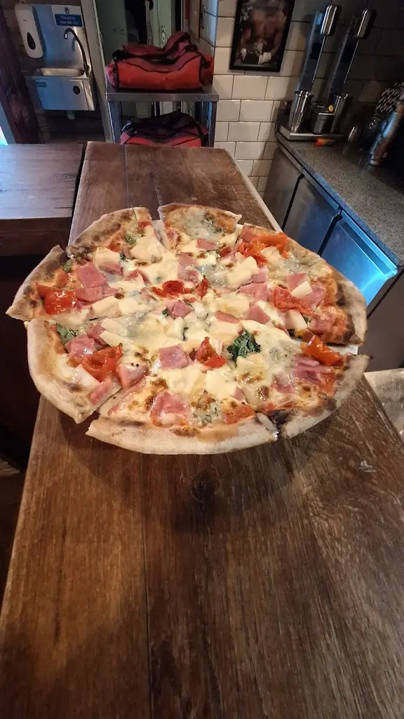 Menu_Amore WoodFire Pizzeria & Wings_Dunboyne_image_8