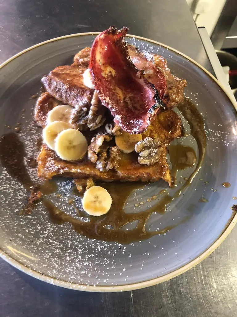 BUOYS KITCHEN_Greystones_slider_image_3