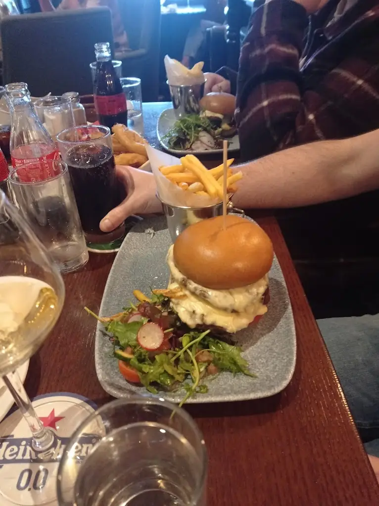 Menu_McGeough's Bar & Restaurant_Dundalk_imagen_5