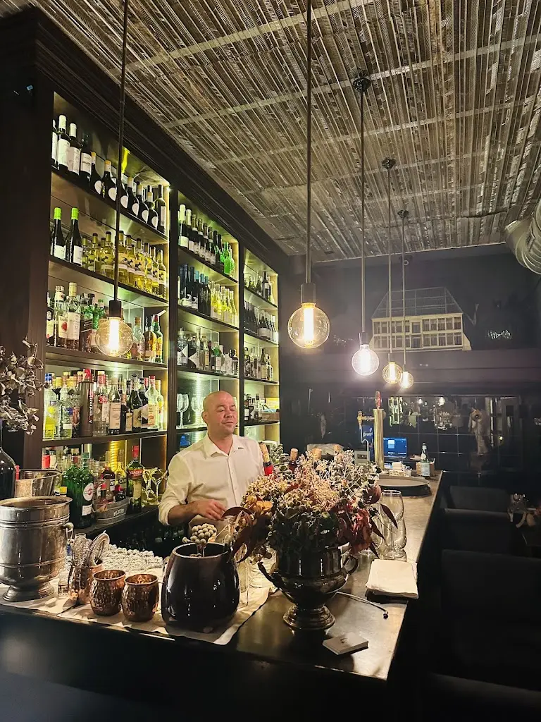 Emily Dineen_The Lisdoo Bar & Restaurant_Dundalk_review