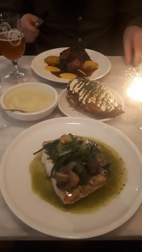 Menu_Square Restaurant_Dundalk_immagine_5