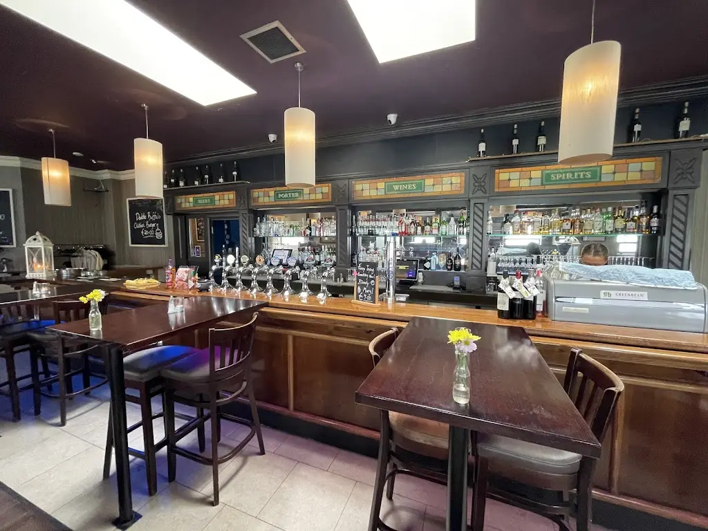 Lennon's Gastro Pub_Dundalk_slider_image_1