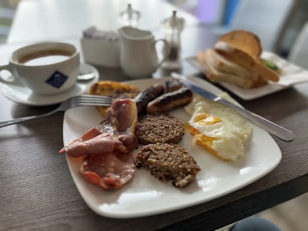 Gareth Landy_The River Cafe_Kilcullen_review