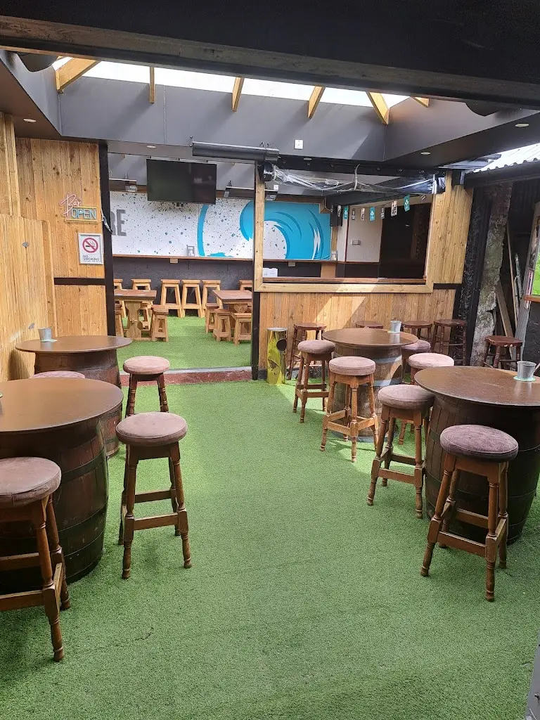 B. S. T._Spout Bar & Lounge_Kilcullen_review