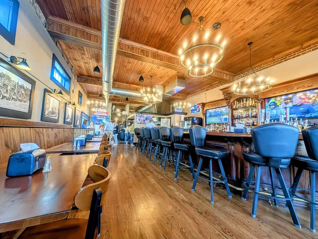 O’Sheas Corner_Kilpedder_slider_image_3