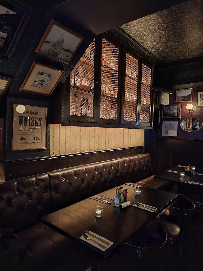 O'Connells Pub & Restaurant_Howth_slider_image_3