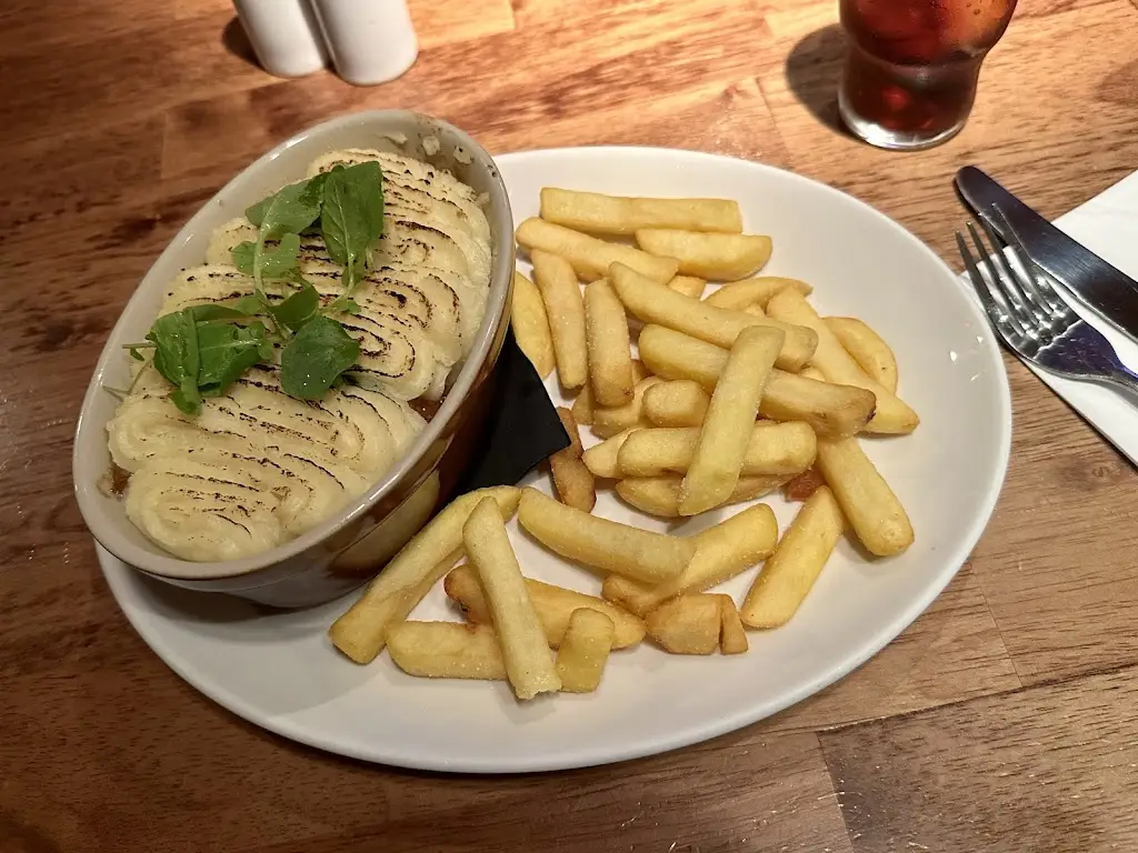 Marissa Talbot_The Front Door Pub_County Galway_review