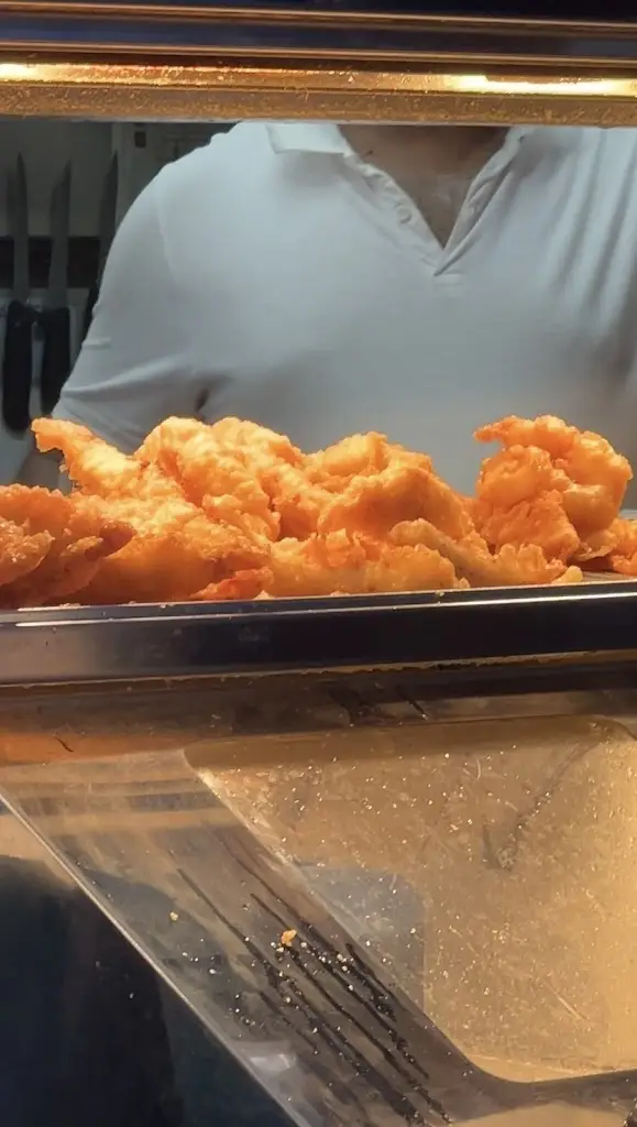 Jeneka Jool_Beshoff Bros Howth_Howth_review