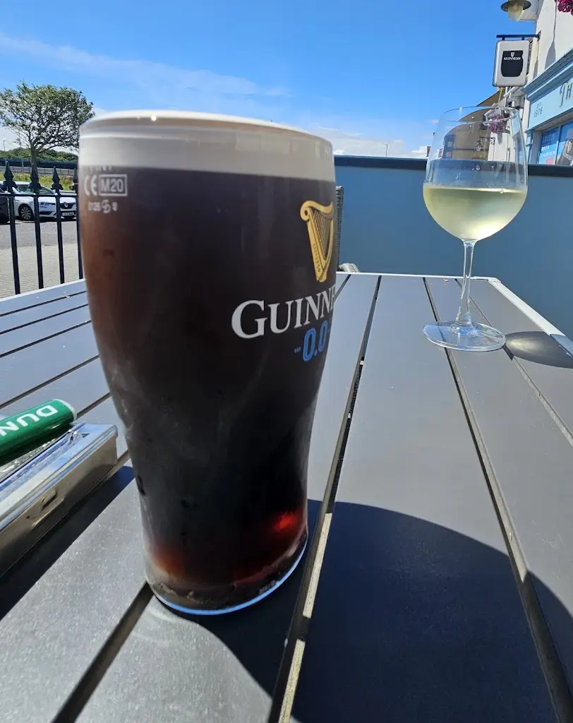 Menu_Gilna's The Cottage Inn_Laytown_image_2