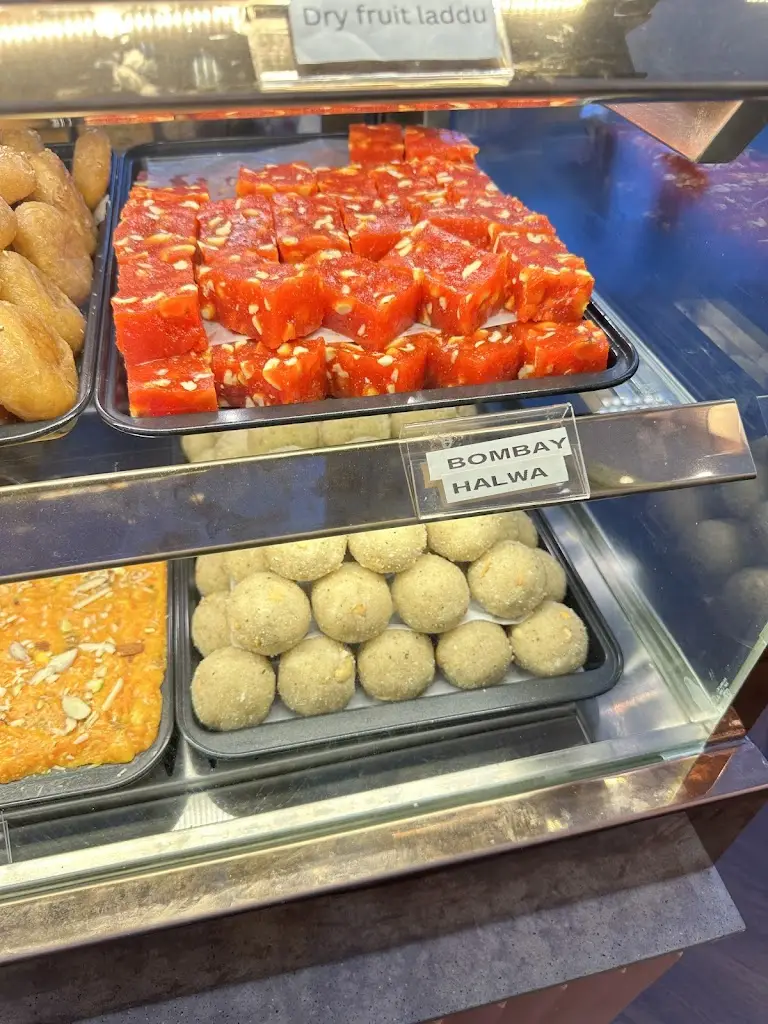 Swathi Pulugam_Saravanaa Bhavan_Jobstown_review