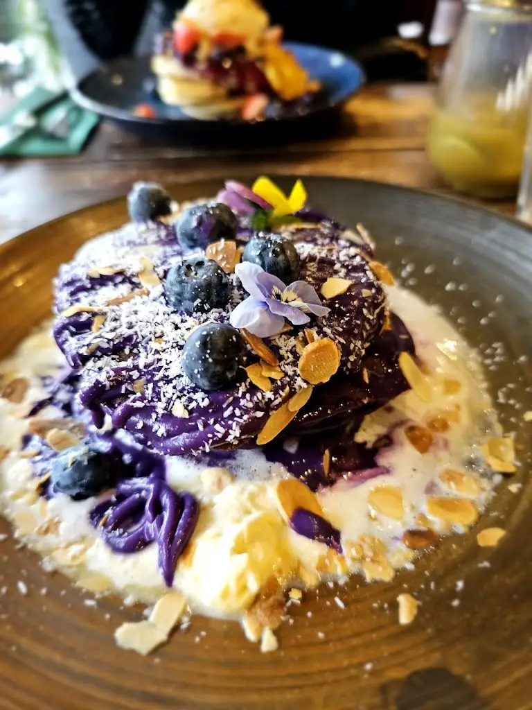 Garvan Rushe_Sásta By The River Maynooth_Kilcock_review