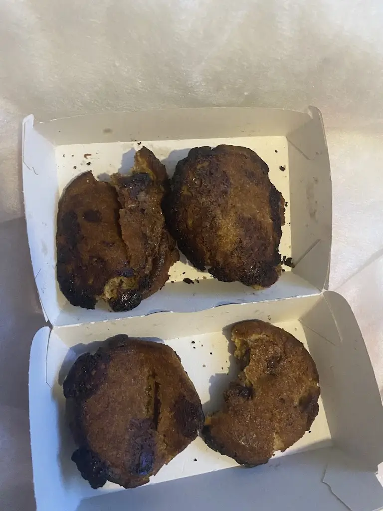 Chloe Anderson_Supermac's & Papa John's Moate_Moate_review