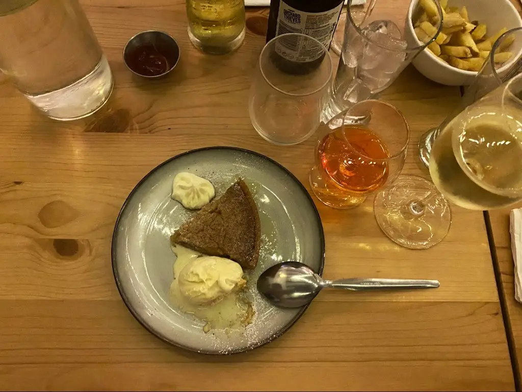 Xenia C_Moone High Cross Inn_Moone_Bewertung