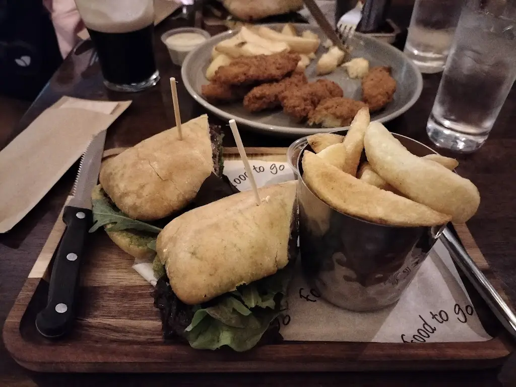 Gillian McWilliams_O'Dwyers of Kilmacud_Mount Merrion_review