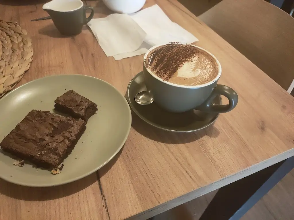 Shann B_Evelayn Delicious Traditions_Kinnegad_review