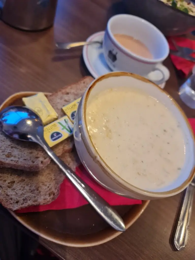 Francis Moore_Mc'S Bistro and Grill_Belmullet_review