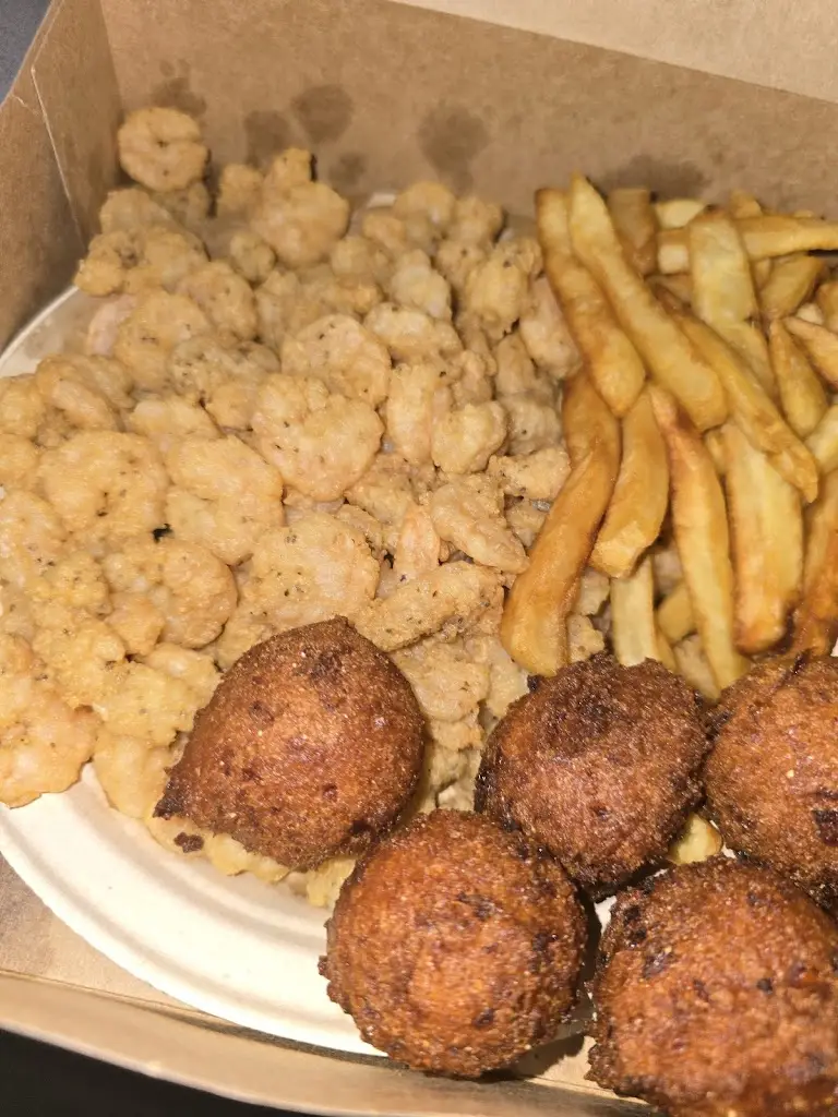 Mac’s Place at the Kinnegad Plaza_Kinnegad_slider_image_3