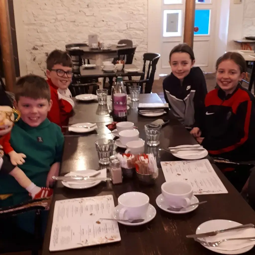 mary dempsey_The Hare's Corner_Mountmellick_review