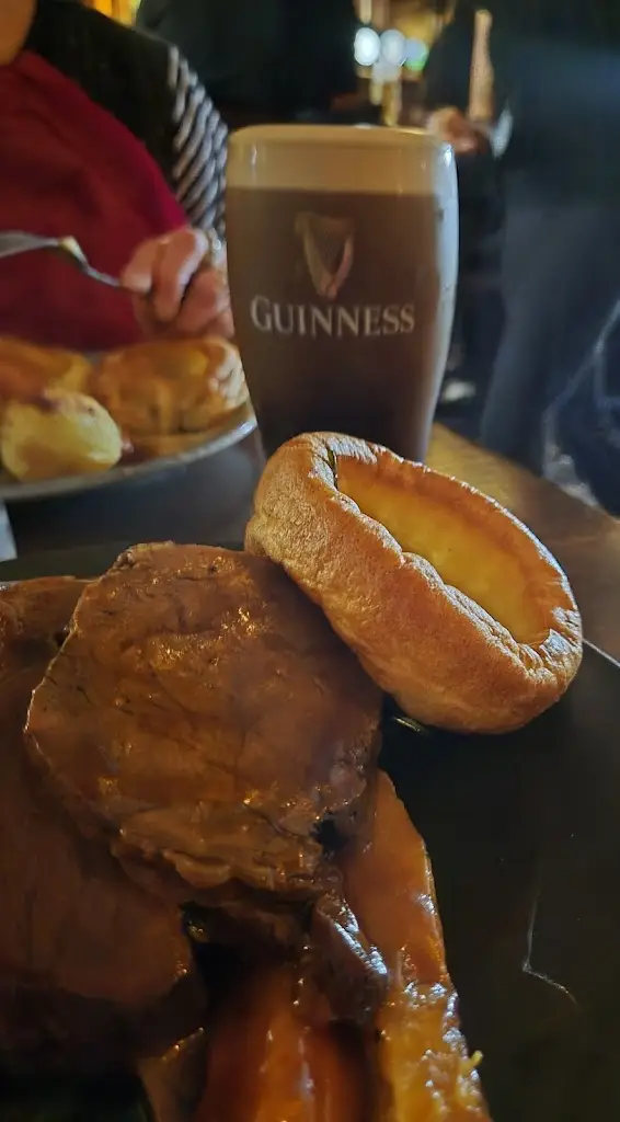 Mary Carroll_The Salmon Leap Inn_Leixlip_review