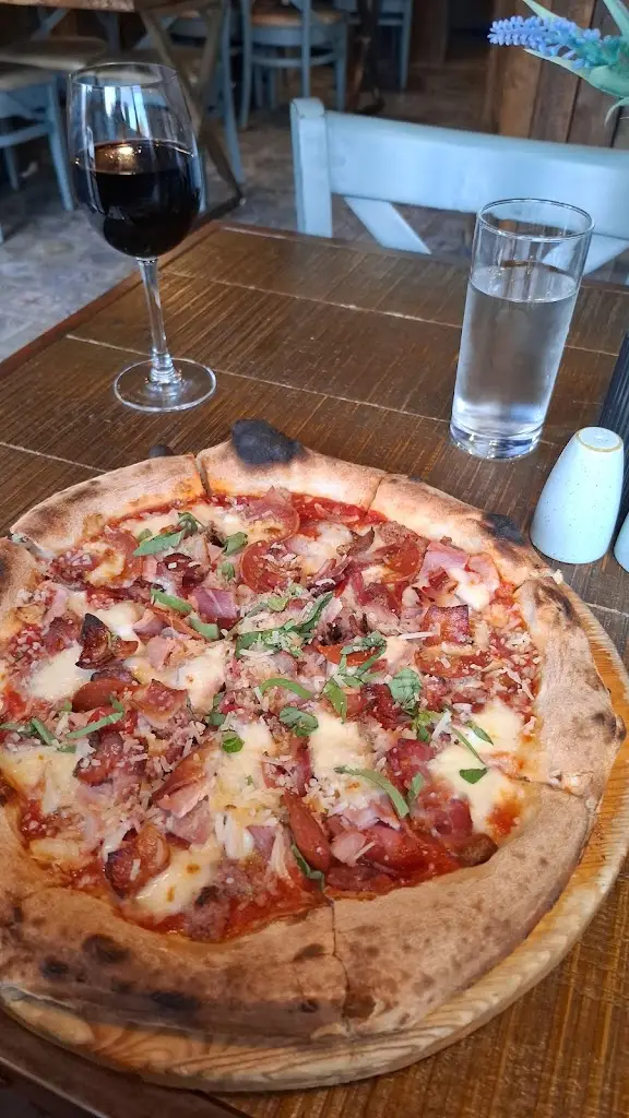 Cathal Dillon_Rustic Wood Fired Pizza_Leixlip_review