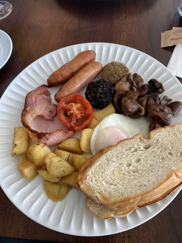 Menu_Hook & Ladder Weston Airport_Leixlip_image_9