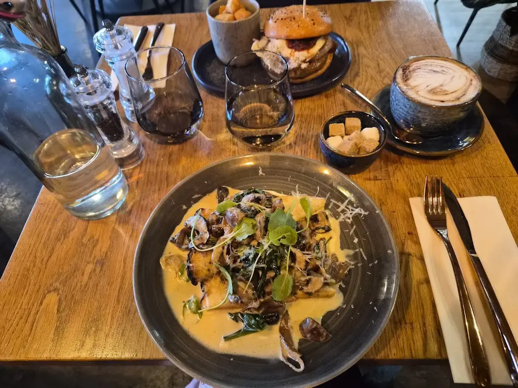 Lily and Wild_Monasterevin_slider_image_2