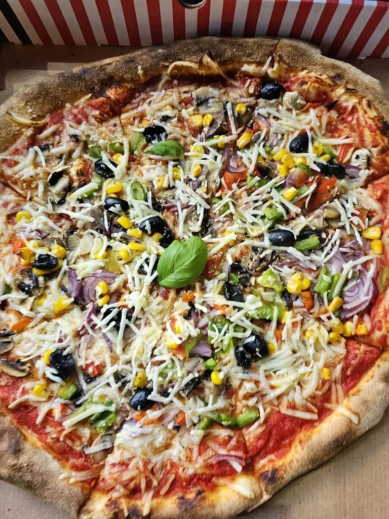 Menu_Amici Authentic Italian Pizzeria_Monasterevin_image_5