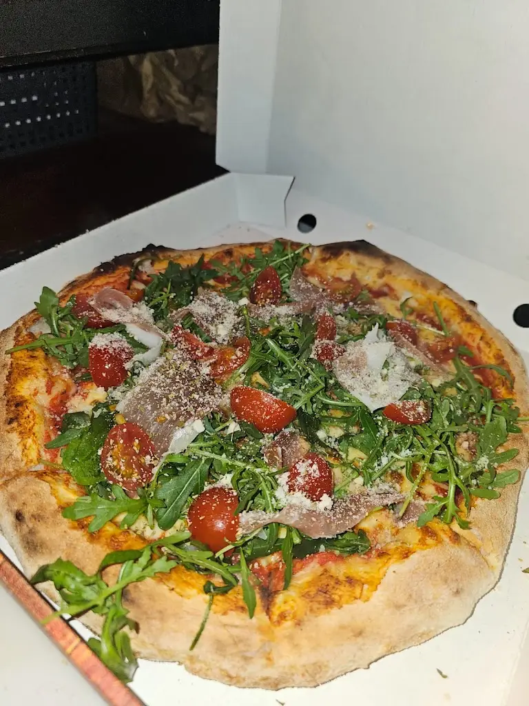 Amici Authentic Italian Pizzeria_Monasterevin_slider_image_2