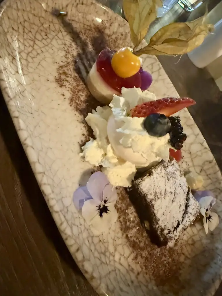 Jacqui Rattigan_Co. B's_Monasterevin_review