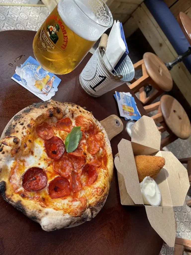 PRG_Med Street Food_Newtown Trim_review