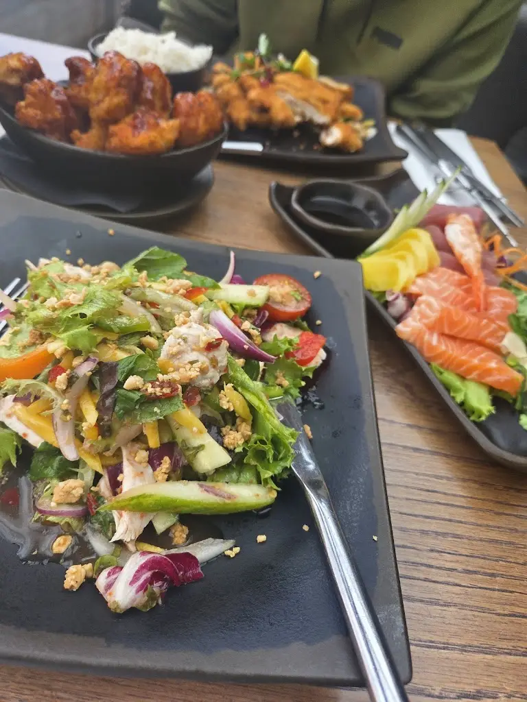 katerina aniskin_Lemongrass Fusion Naas_Naas_review