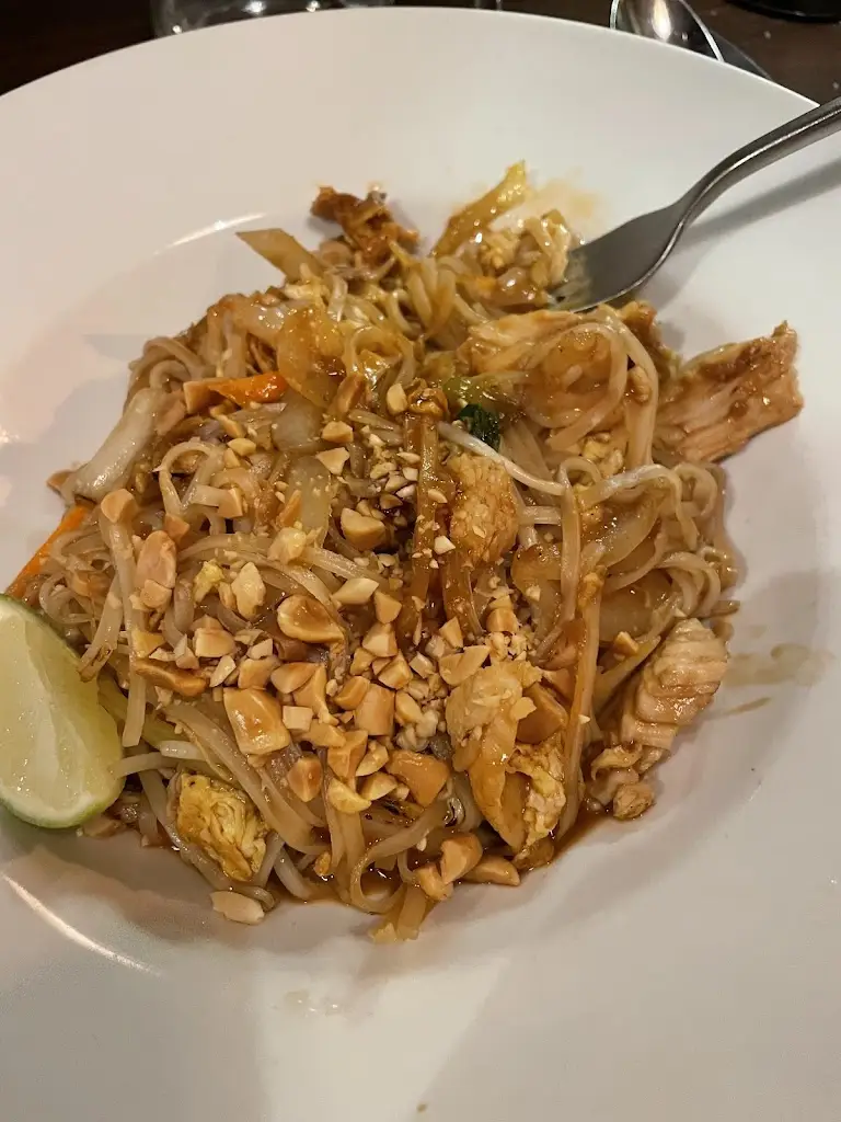 Racemell Pabillore_Alisan Oriental Restaurant_Claremorris_review