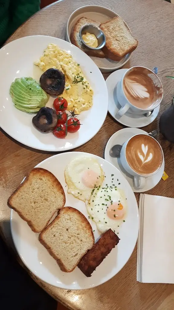 Déjà Vu_Malahide_slider_image_2