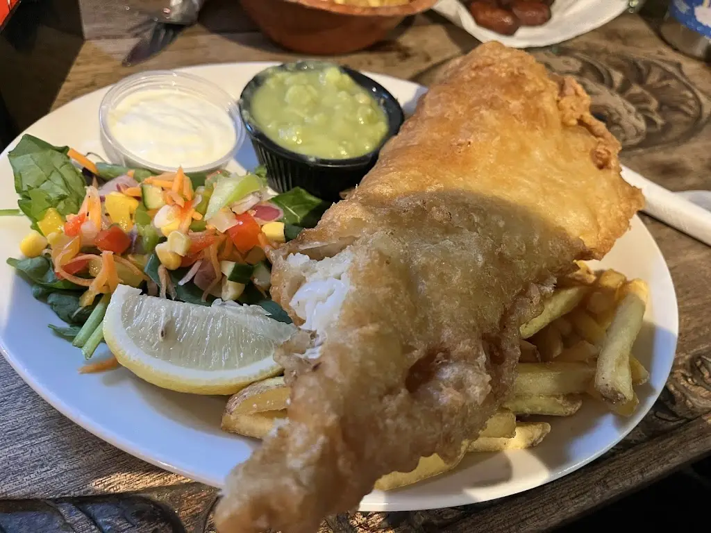 Gareth Landy_Gibney's Of Malahide, ireland_Malahide_avis