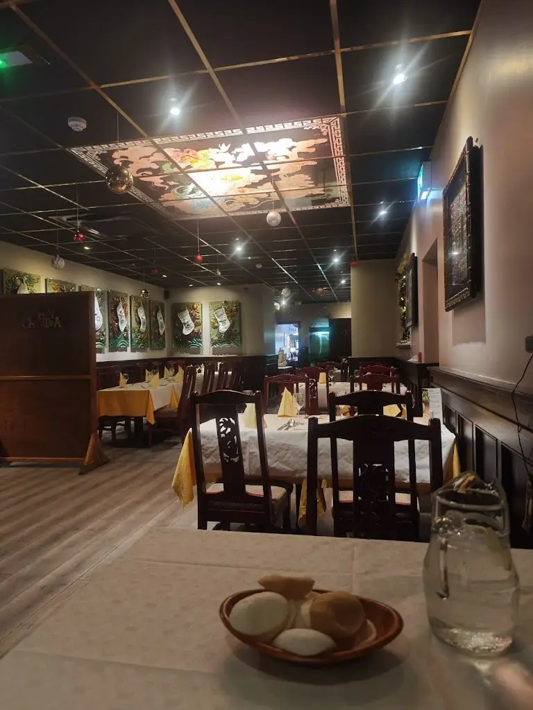 Panagiotis Vagianas_Brilliant Royal Asian Restaurant and Takeaway_Mountrath_reseña