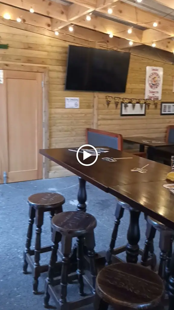 Eddie Kirwan’s Bar_Mountrath_slider_image_2