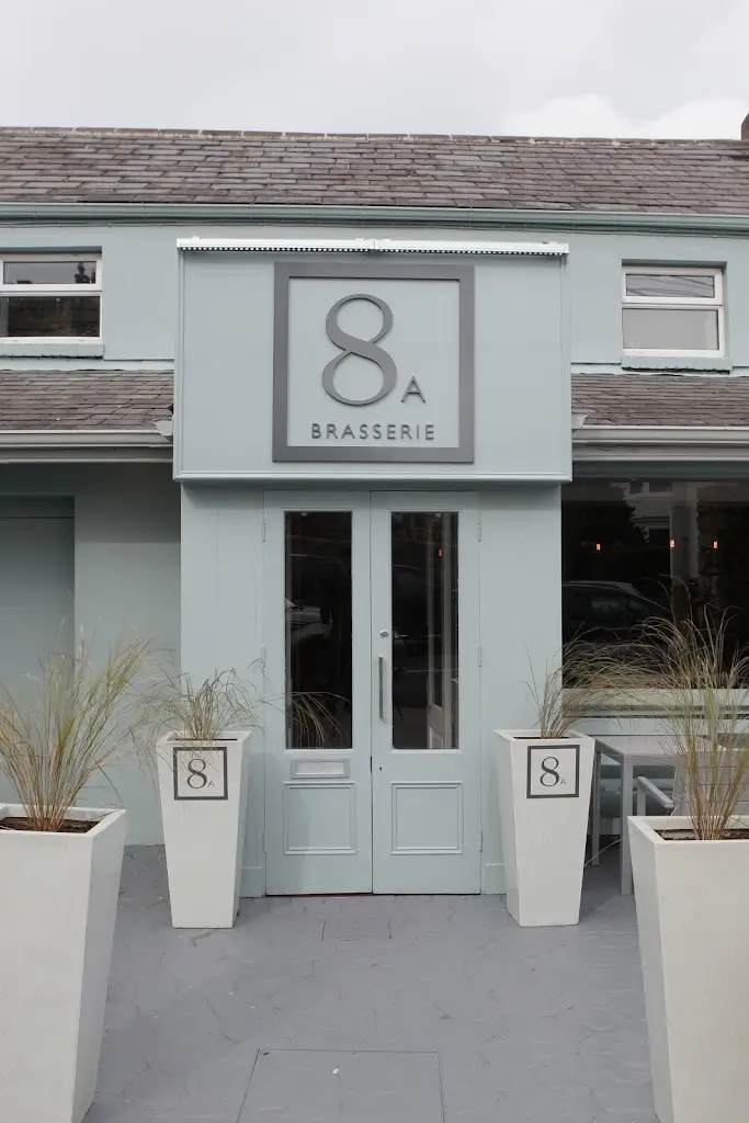 8a Brasserie restaurante en Monkstown