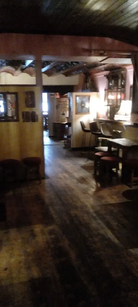 kevin meaney_Warde's_Claremorris_recensione