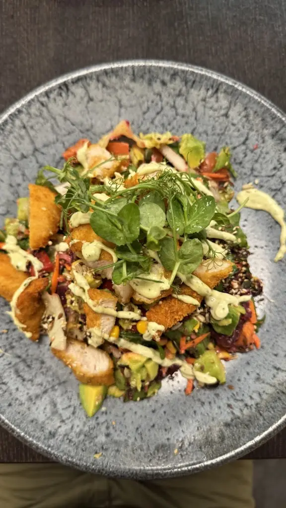 Samuel Isidoro_The Happy Cup Café_Oldcastle_avis