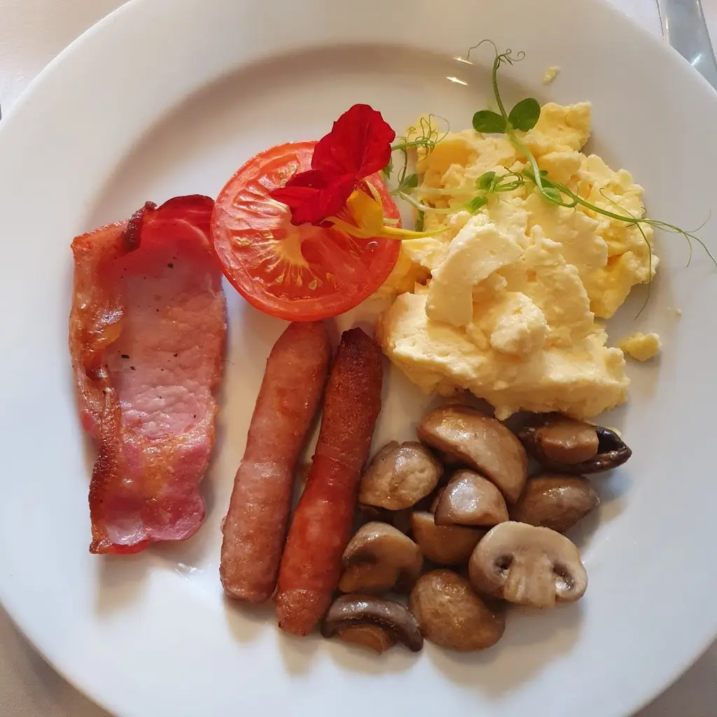 Eve O'Callaghan_Hunter's Hotel_Rathnew_Bewertung