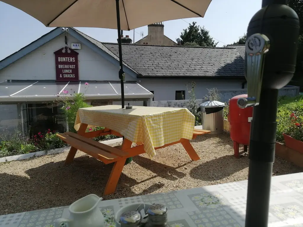 Bunters Coffee Shop_Newtownmountkennedy_slider_image_1