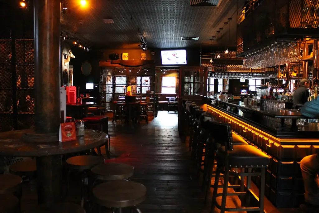 The Manhattan-Beer & Food Co_Raheny_slider_image_1