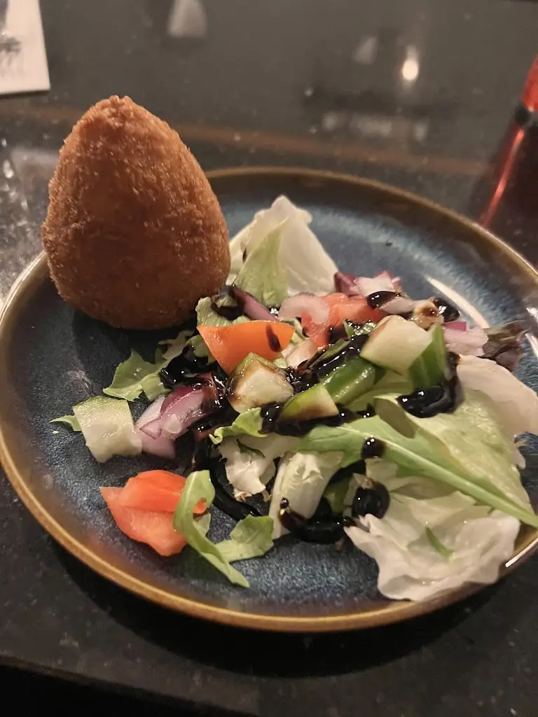 Marine Barbosa_Impasto 48_Raheny_review