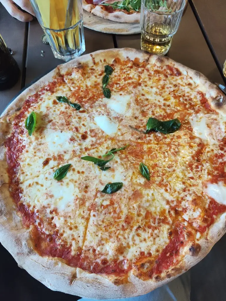 Alessio Comi_Brezzi's Wood Fired Pizza Delivery & Takeaway Portmarnock & Malahide_Portmarnock_Bewertung