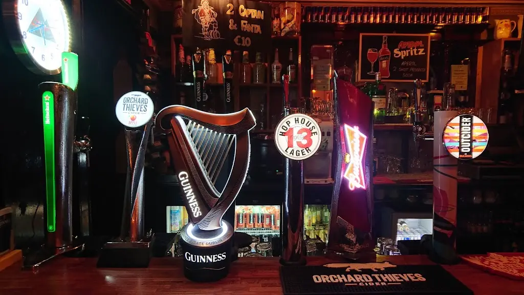 Hanley’s Bar_Claremorris_slider_image_3