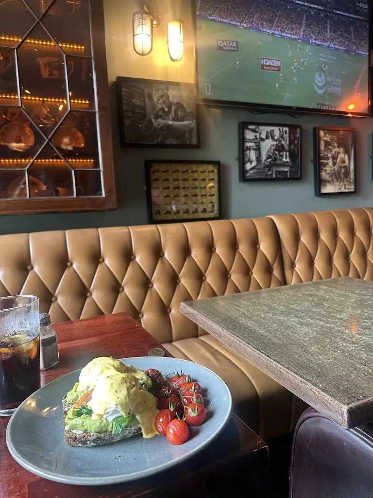 Bobbi Chatterton_The Merry Cobbler_Ringsend_review