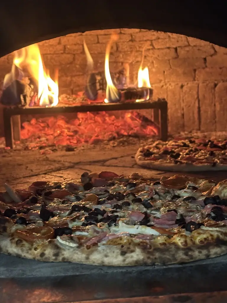 Menu_Mario's Woodfired Pizza&Traditional Fish&Chips_Ratoath_image_3