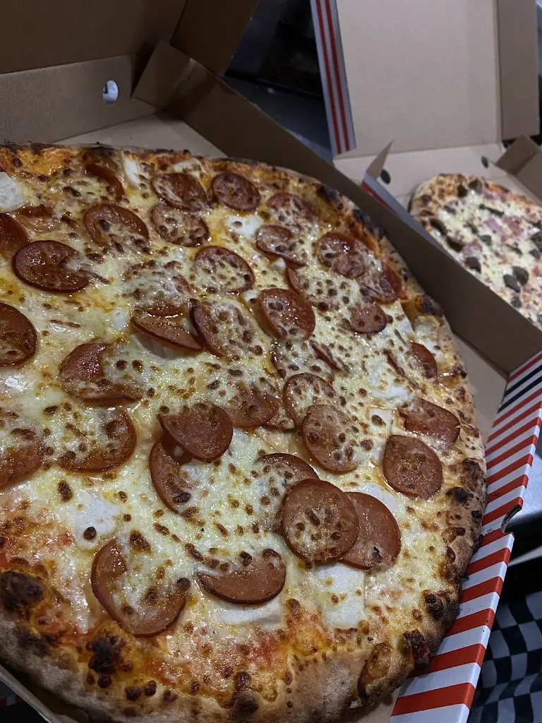 Menu_Mario's Woodfired Pizza&Traditional Fish&Chips_Ratoath_image_7