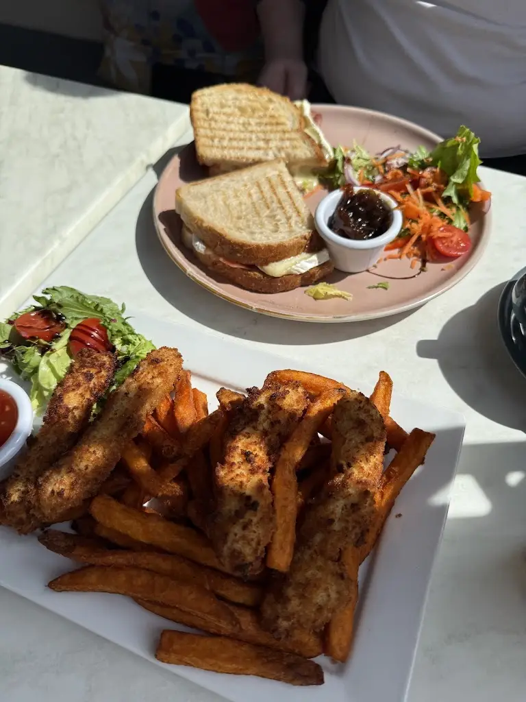 Francesca_Wildflower Cafe_Ratoath_Bewertung